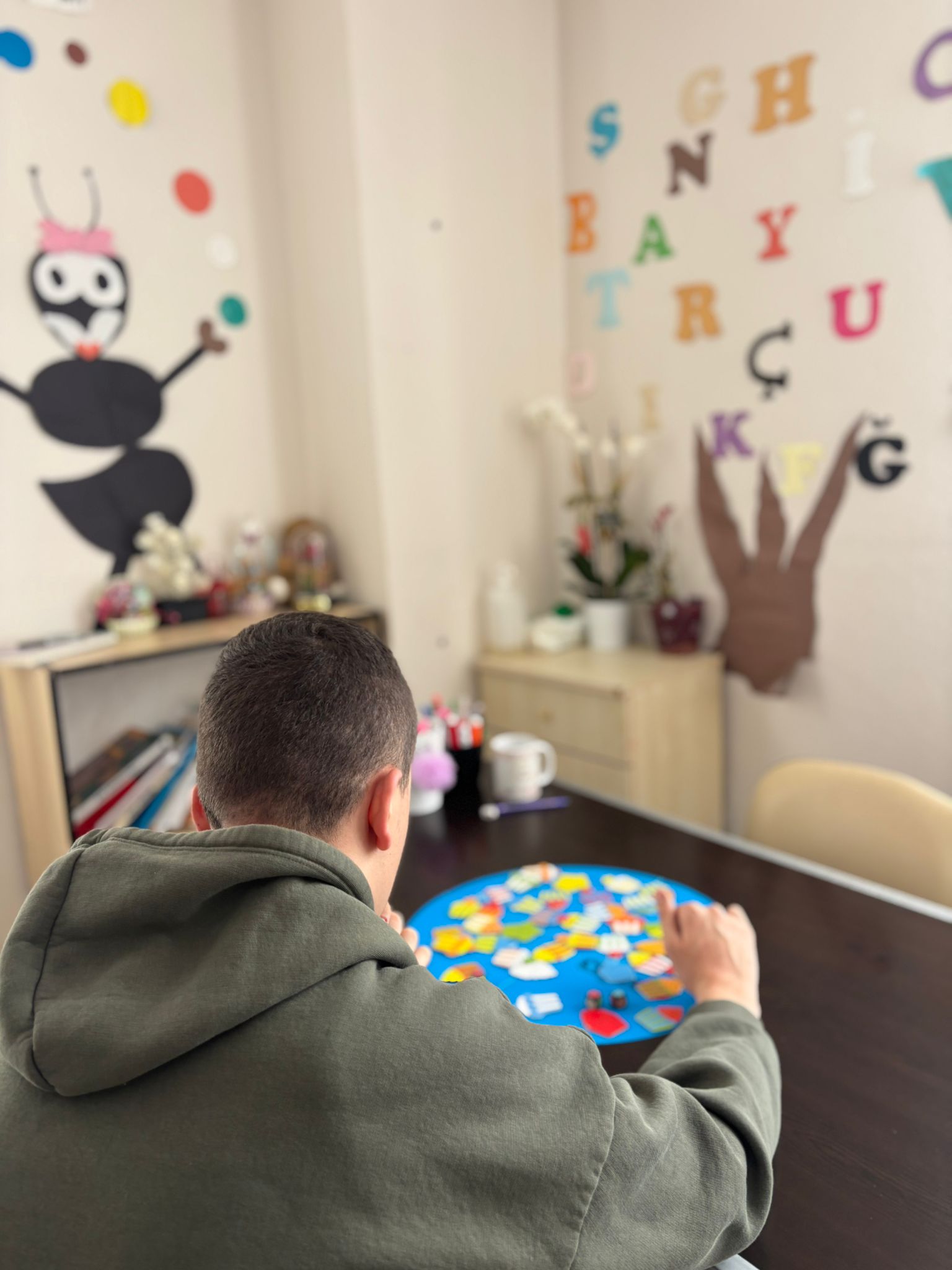 Umut Yolcuları Merkez - Bekleme Salonu